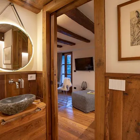 Апартаменты L.a. *