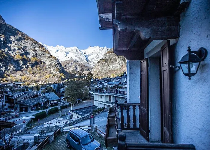 L.a. Apartment Courmayeur